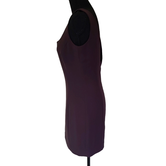 Elegant Ellen Tracy women's V back scoop neck mini dress, 6, brown lined - Picture 4 of 7